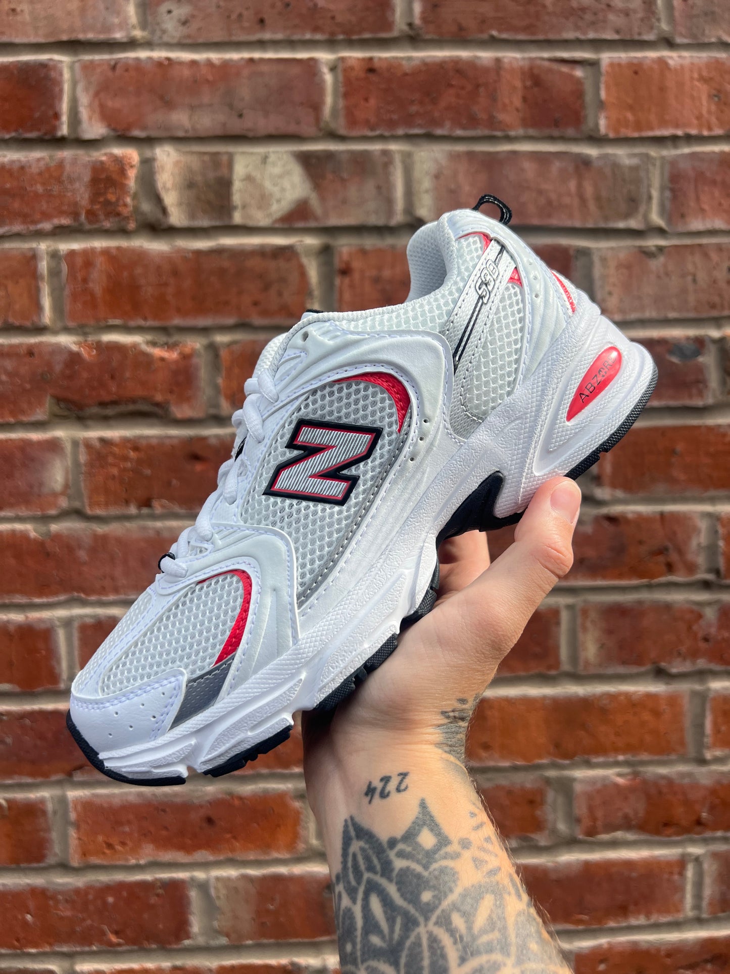 NEW BALANCE 530 - WOMENS