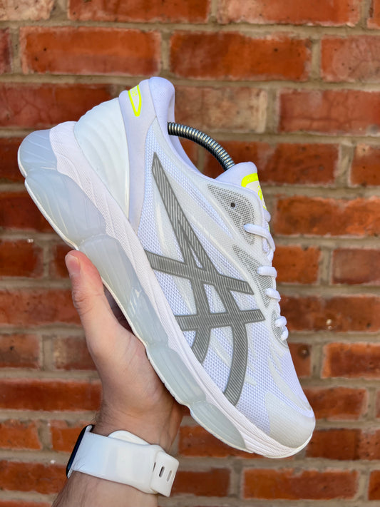 ASICS GEL SILVER NEON