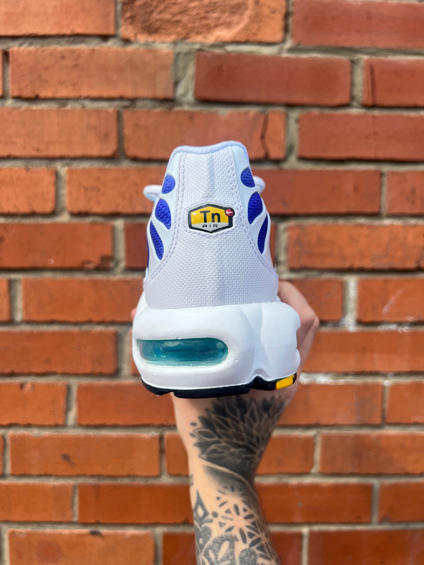 NIKE TN AIR MAX - BLEACHED AQUA