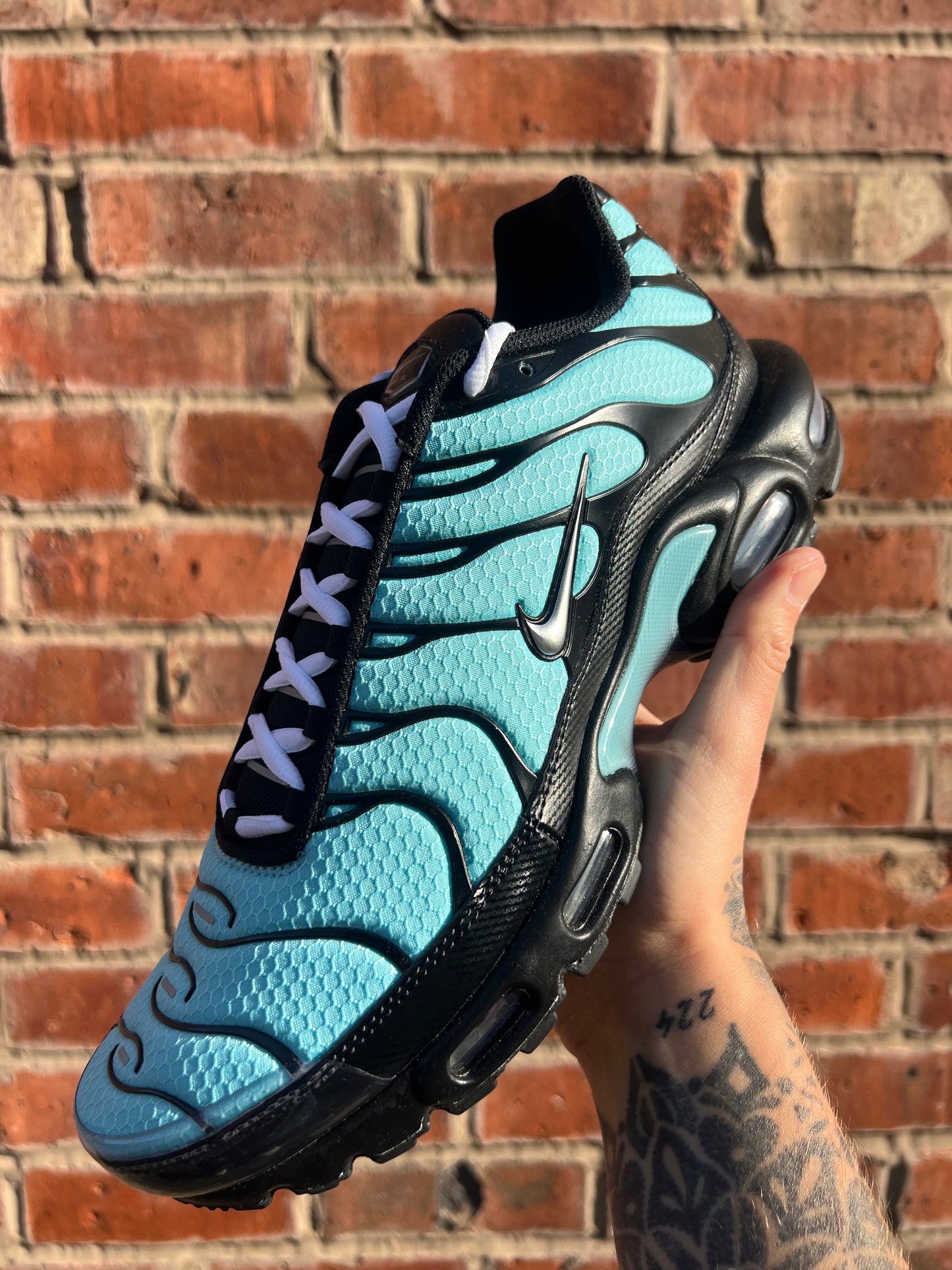 NIKE AIR MAX PLUS - TIFFANY BLUE