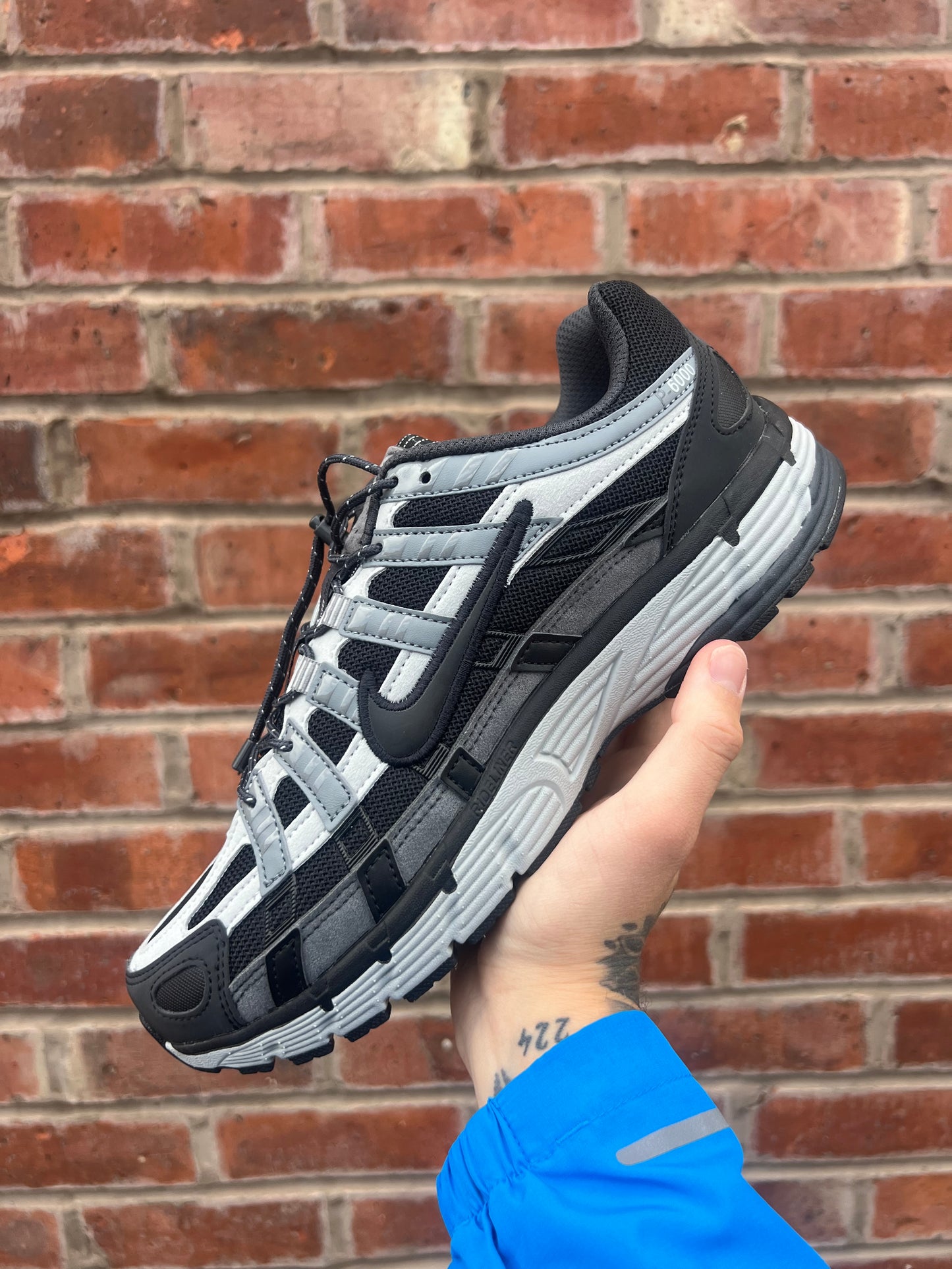 NIKE P-6000 - ANTHRACITE/GREY SMOKE